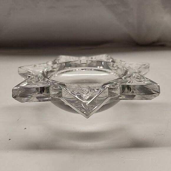 Antique Victorian Pressed Glass 7 Point Star Dome Magnifying Glass Paperweight - Picture 4 of 4